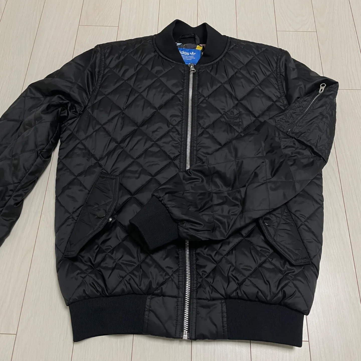 아디다스 봄버자켓 블랙 XS