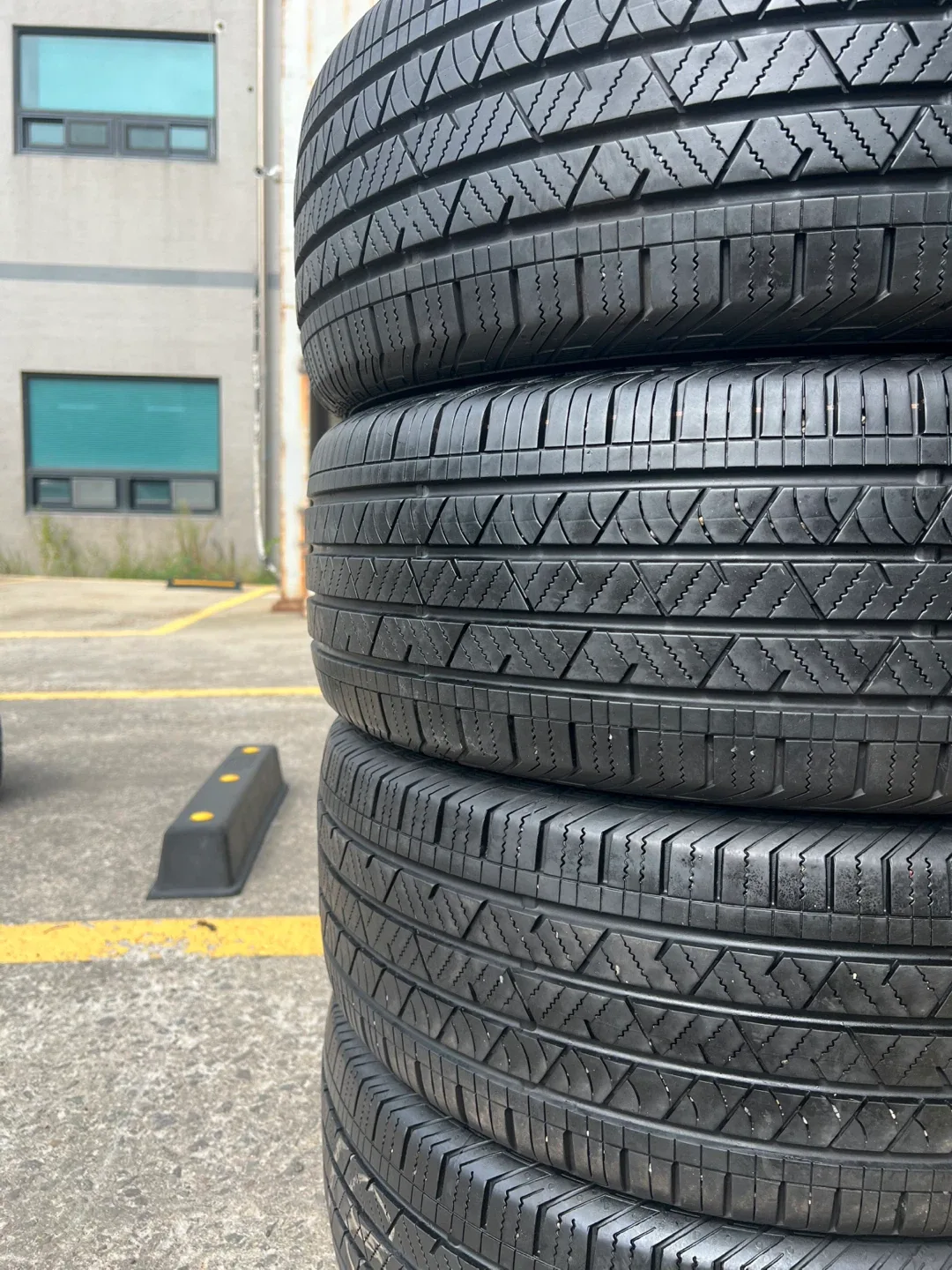 ⭐️엄청난 매물 235 60 18 중고타이어 ⭐️