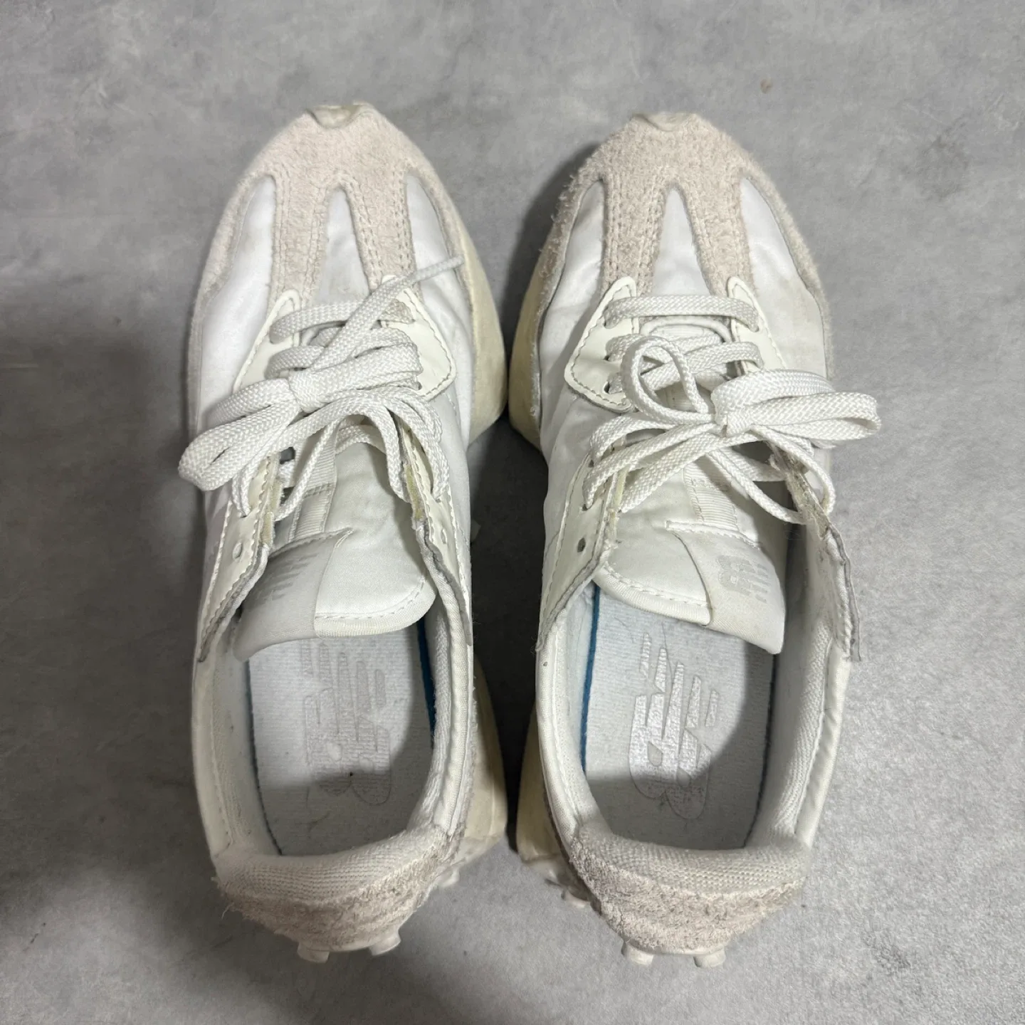 뉴발란스 327 문빔 220mm