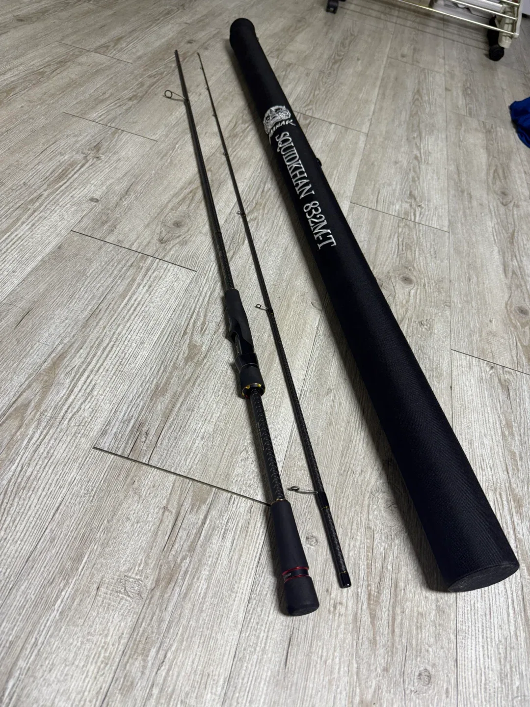 마나크 스쿼드칸 832m-t팝니다