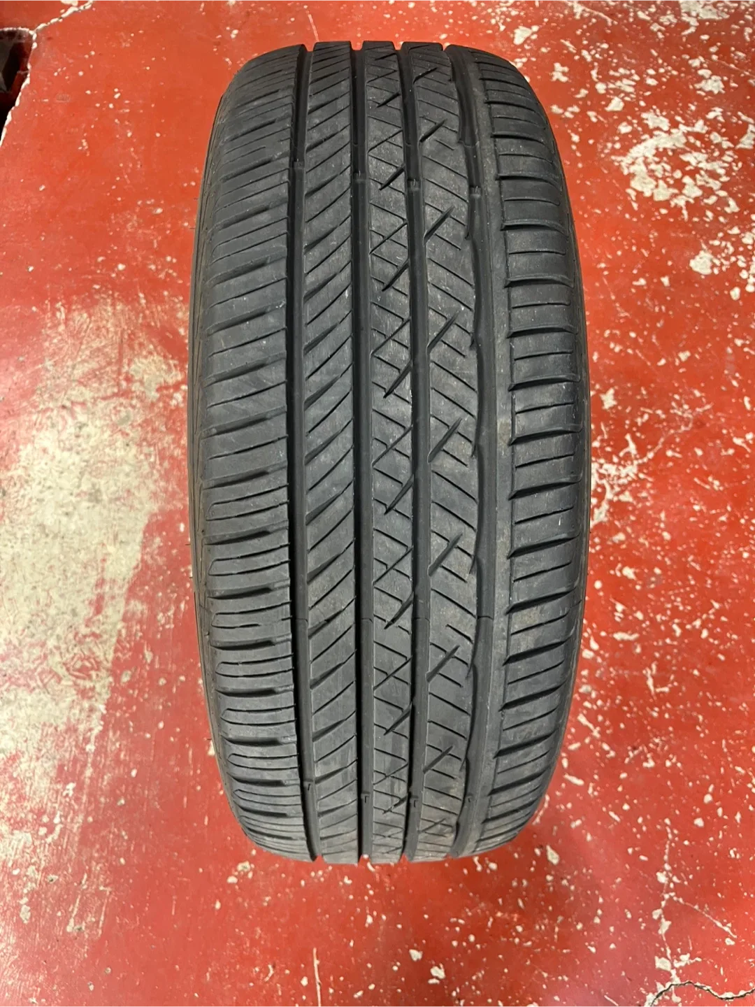 225 55 18 중고타이어 팝니다