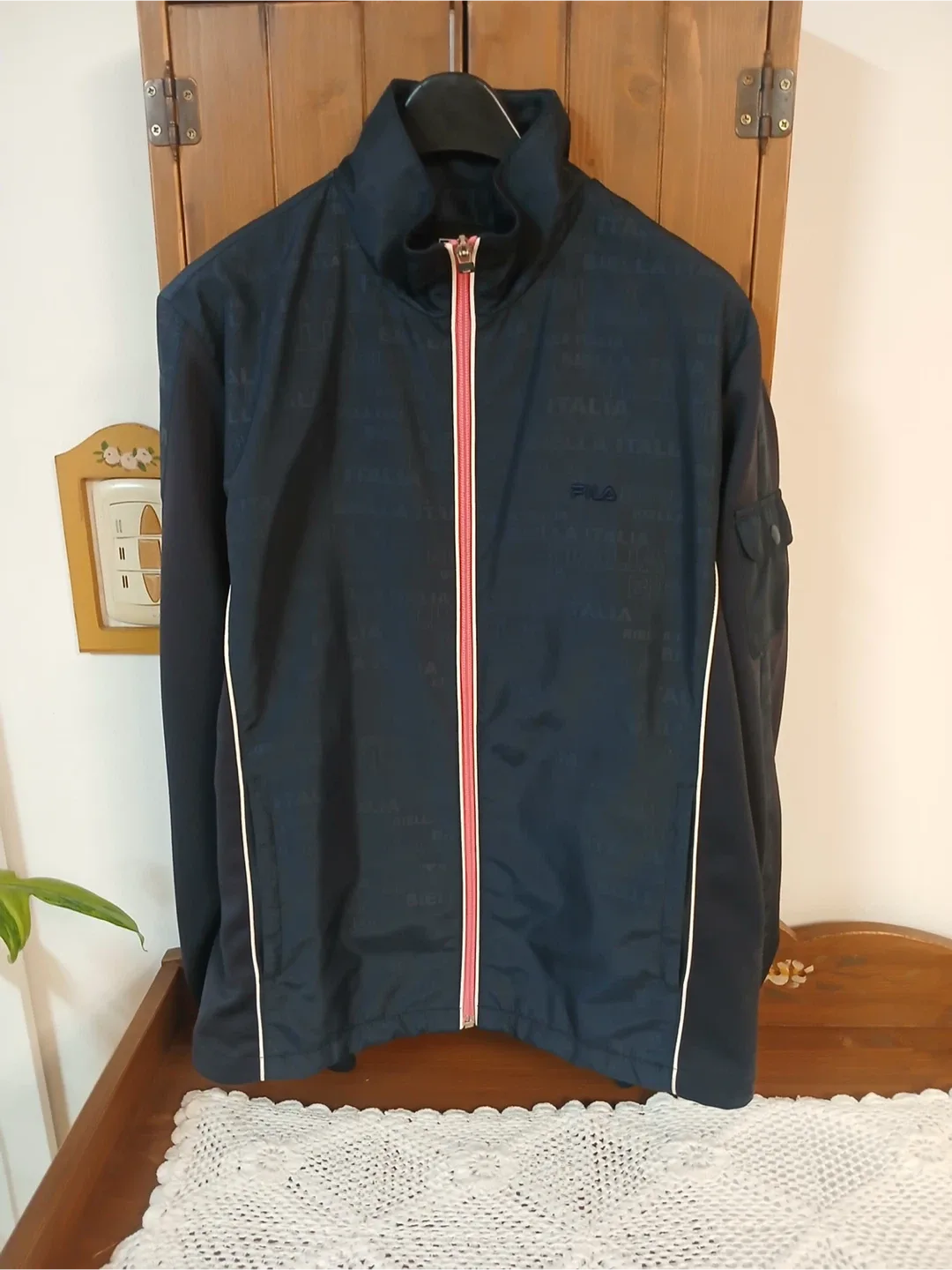 휠라 FILA 네이비 바람막이 95