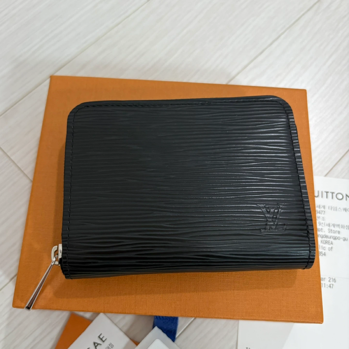 루이비통 지피코인퍼스 판매합니다