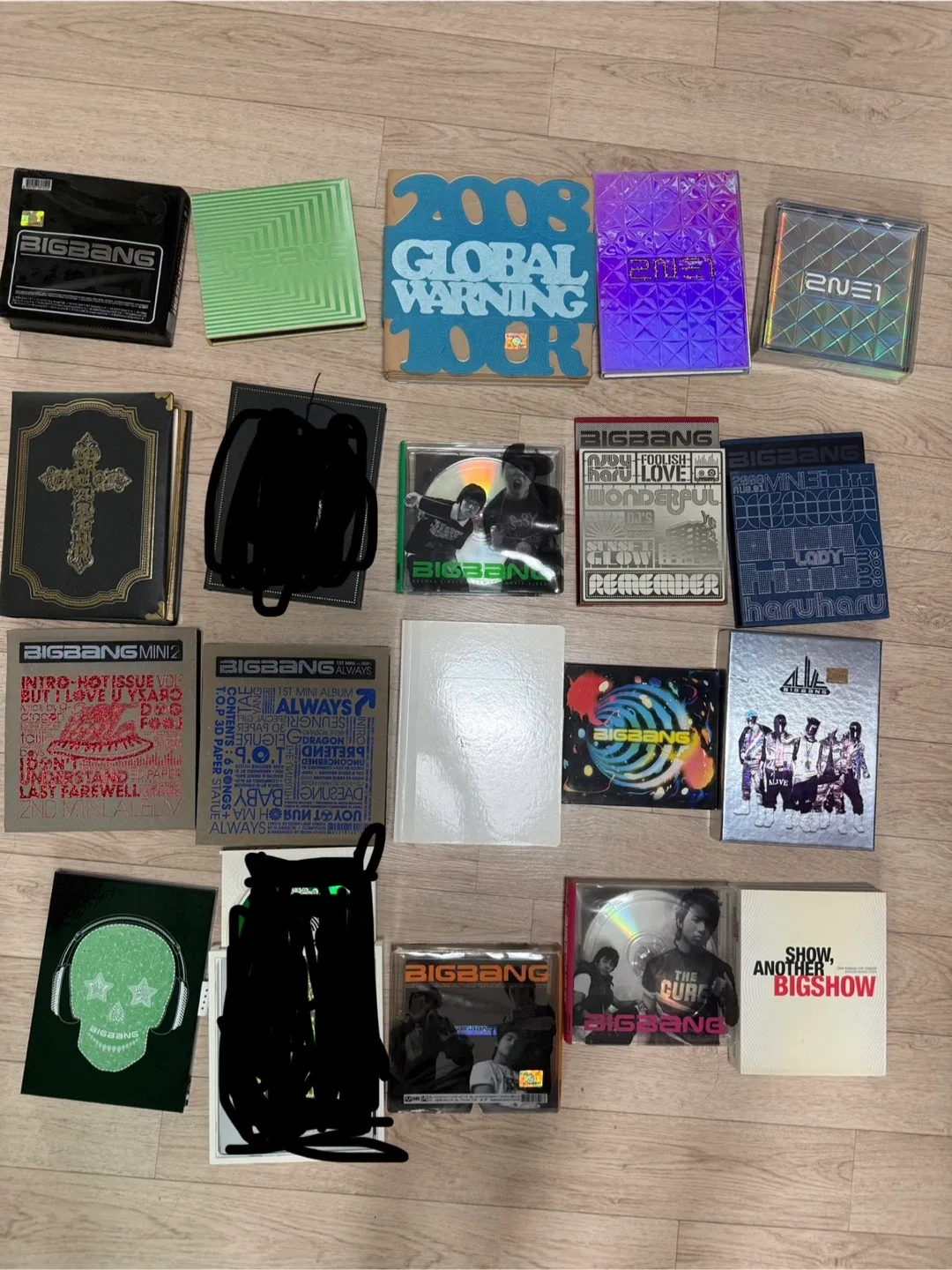 빅뱅 앨범, 노트, 콘서트사진집 2NE1 앨범