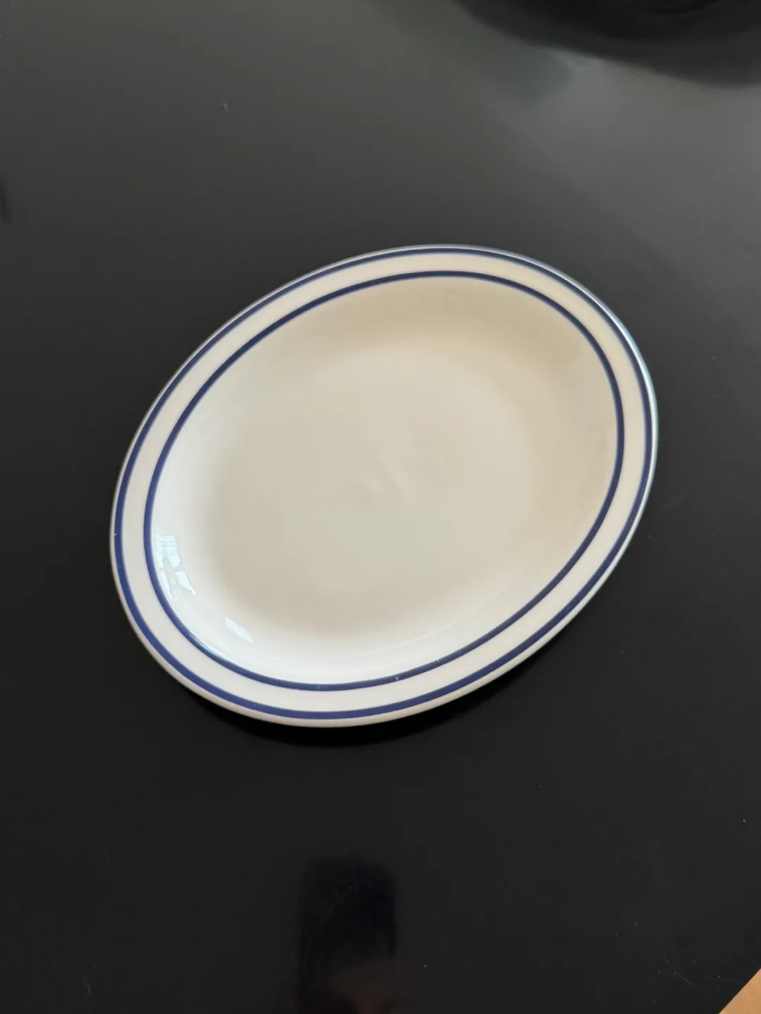 시라쿠스 블루라인 타원 플레이트