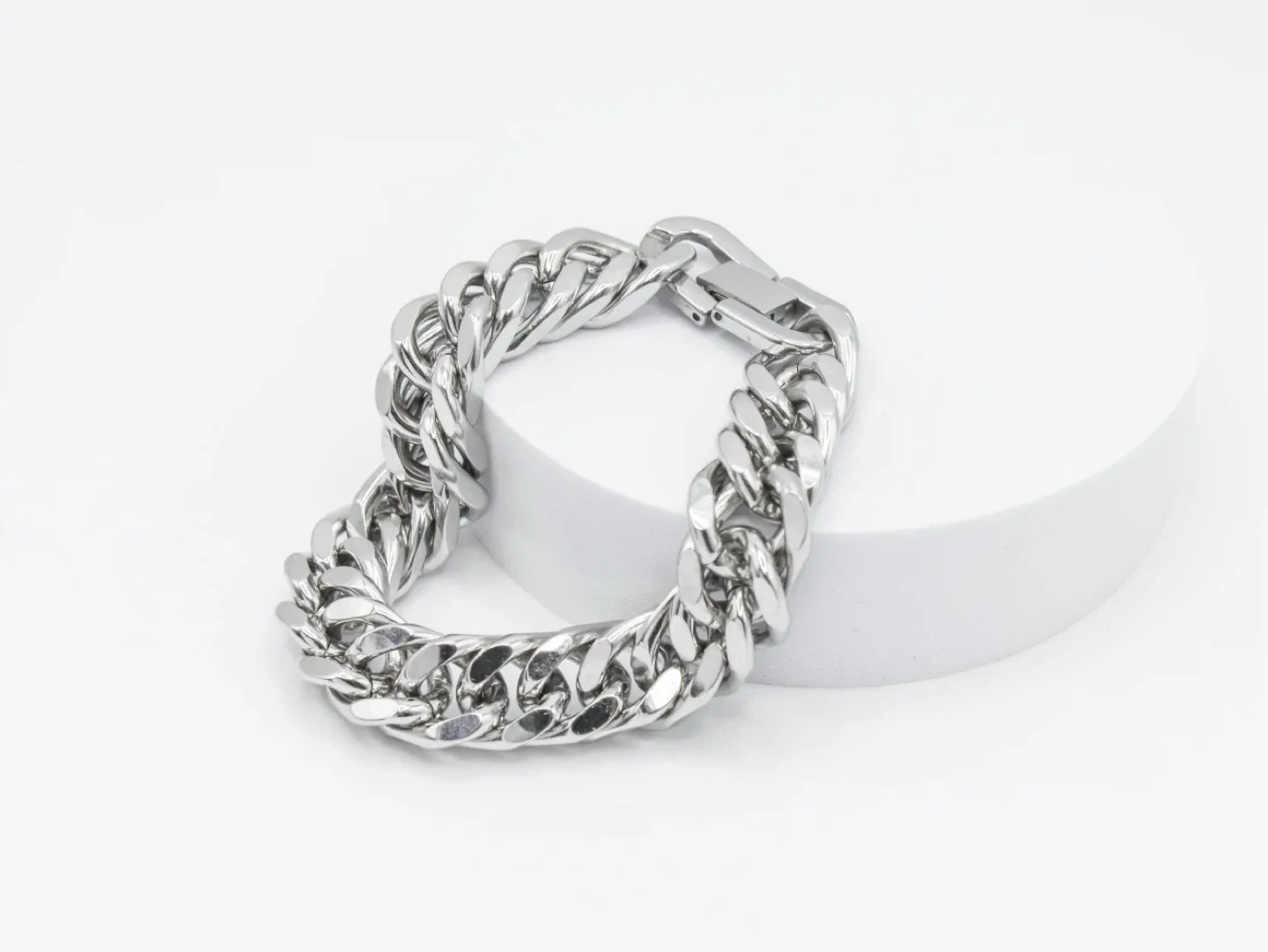 써지컬 체인 은팔찌