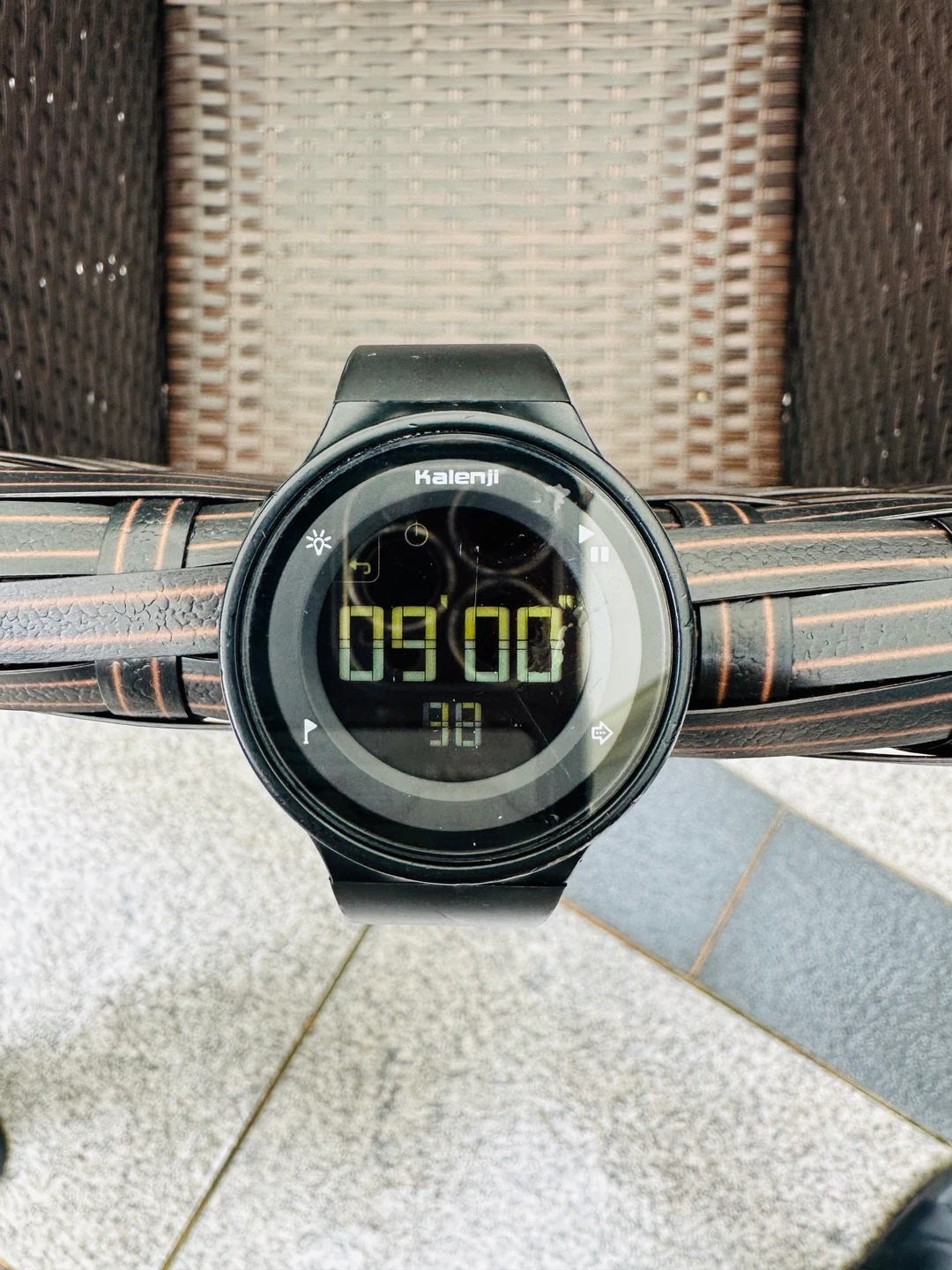 데카스론 칼렌지 러닝 시계 | 남성패션/잡화 | 당근 중고거래