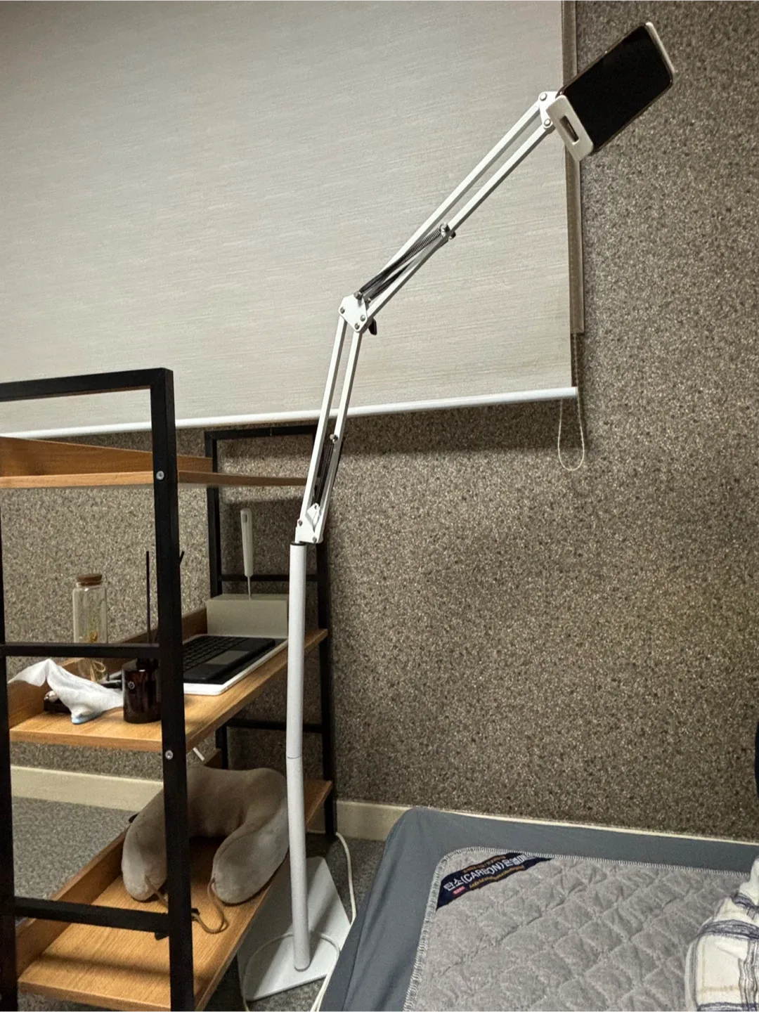 스마트폰 거치대  중고 팝니다