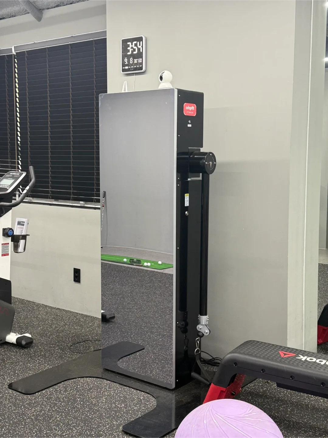 어댑핏 플러스 골프 트레이닝 전문 장비