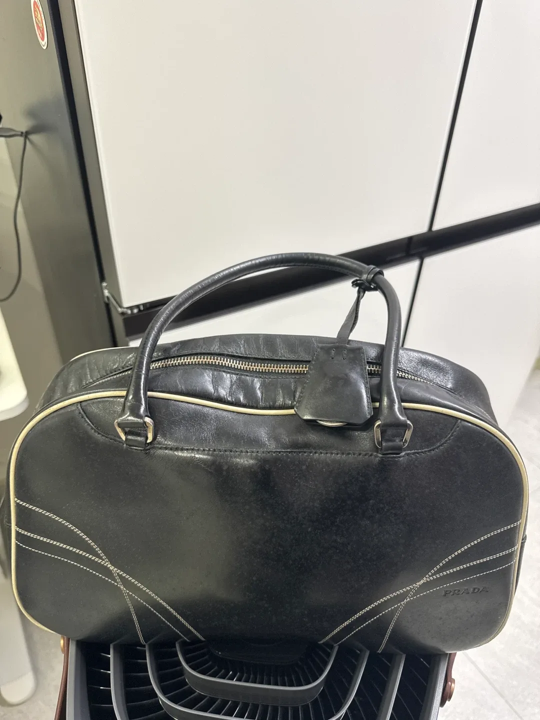 프라다 숄더백(중고)