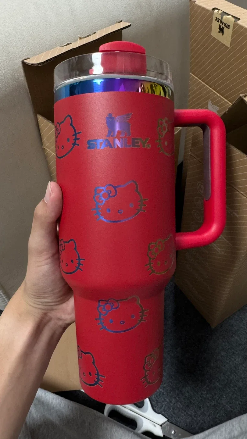 스탠리 퀜처 헬로키티 텀블러 40oz