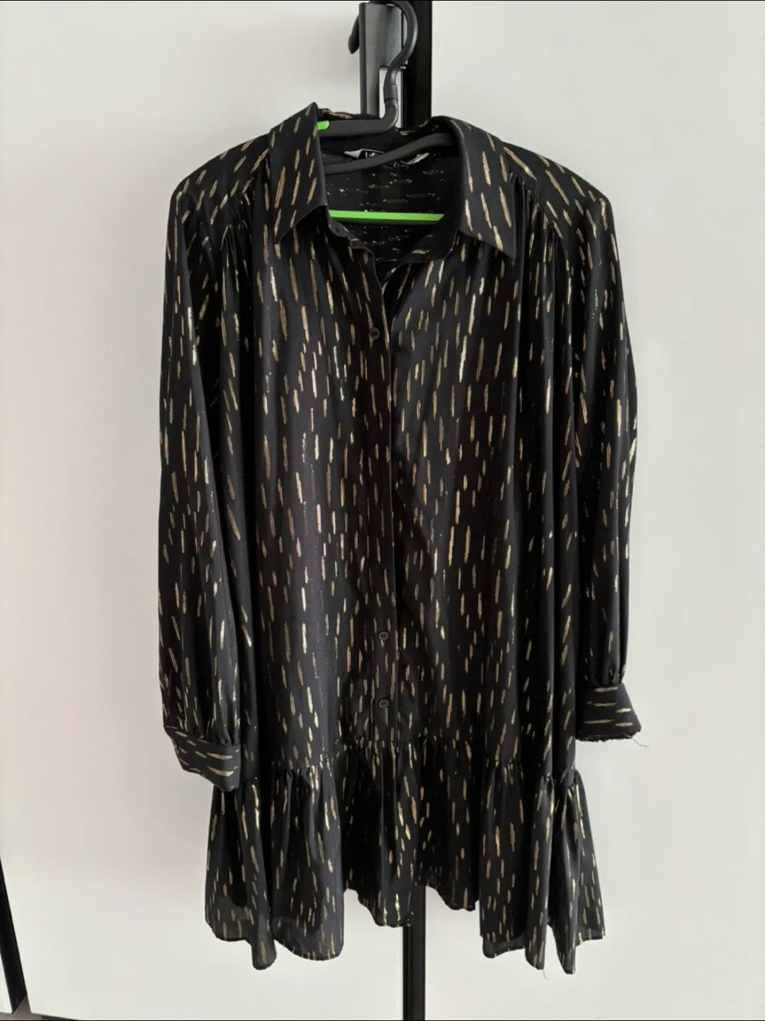 골드 펄 블랙 원피스