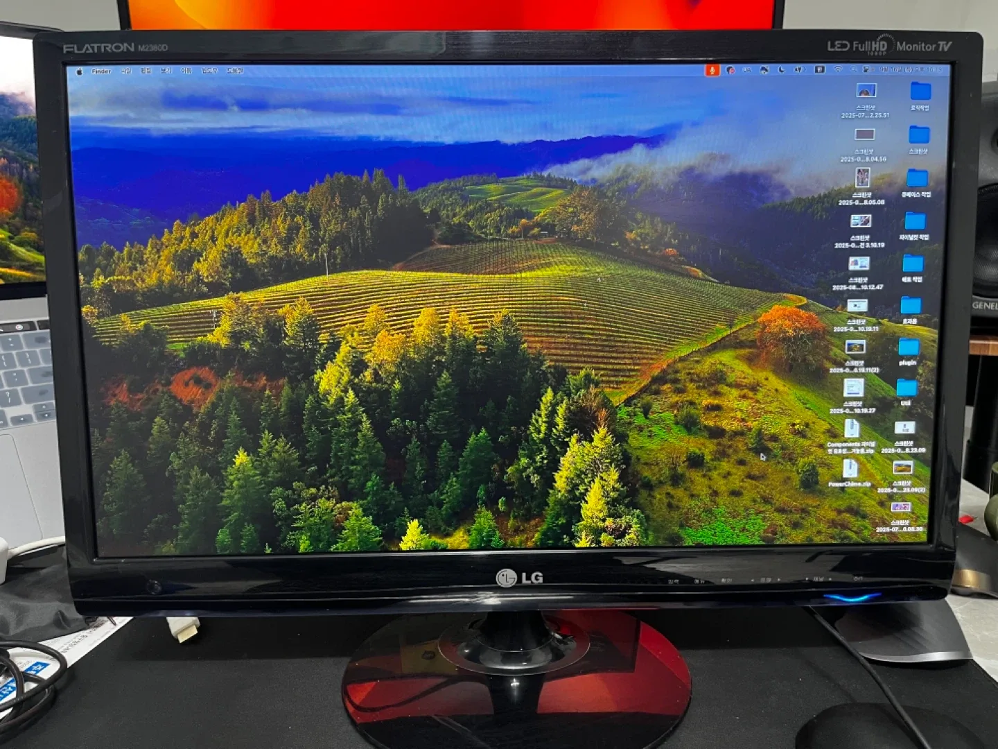 LG 플래트론 M2380D 23인치 모니터