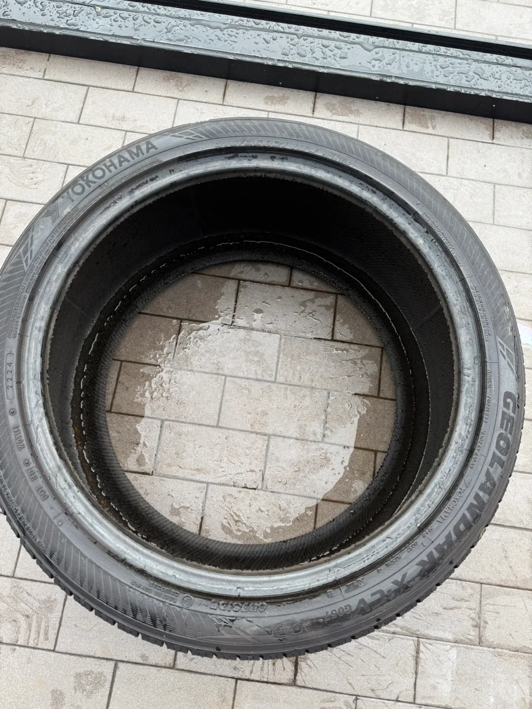 중고 타이어 315/35R21, 275/40R21