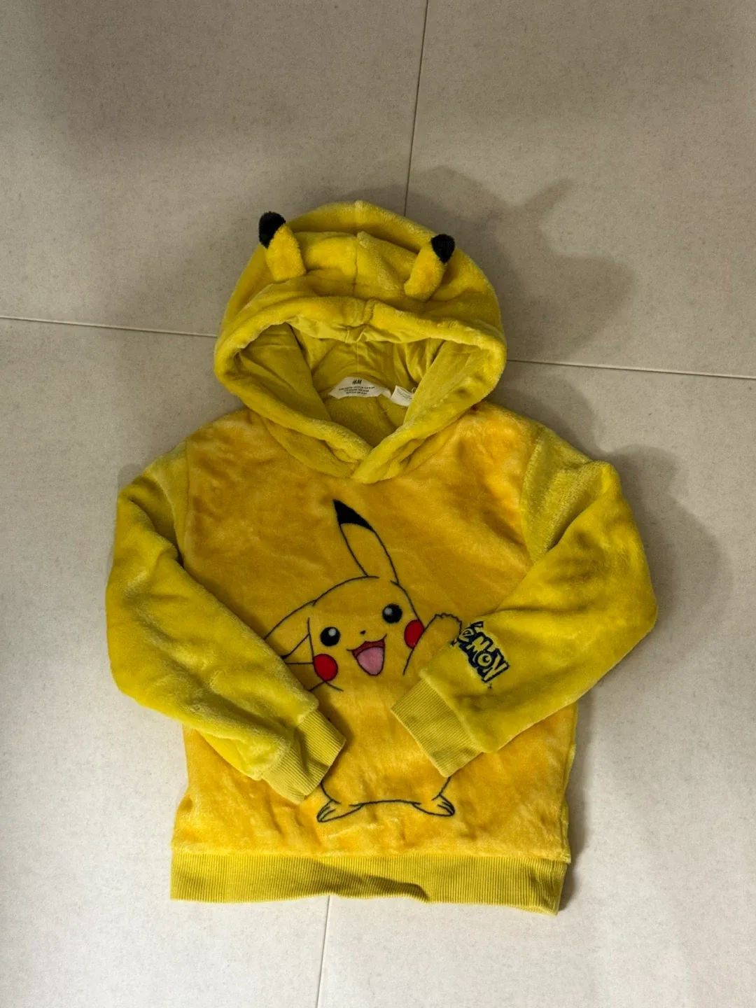 H&M 피카츄 후드티 110