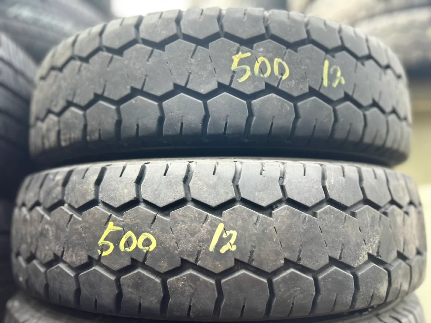 화물차 포터,봉고 뒷바퀴 중고타이어 500R 12 팝니다