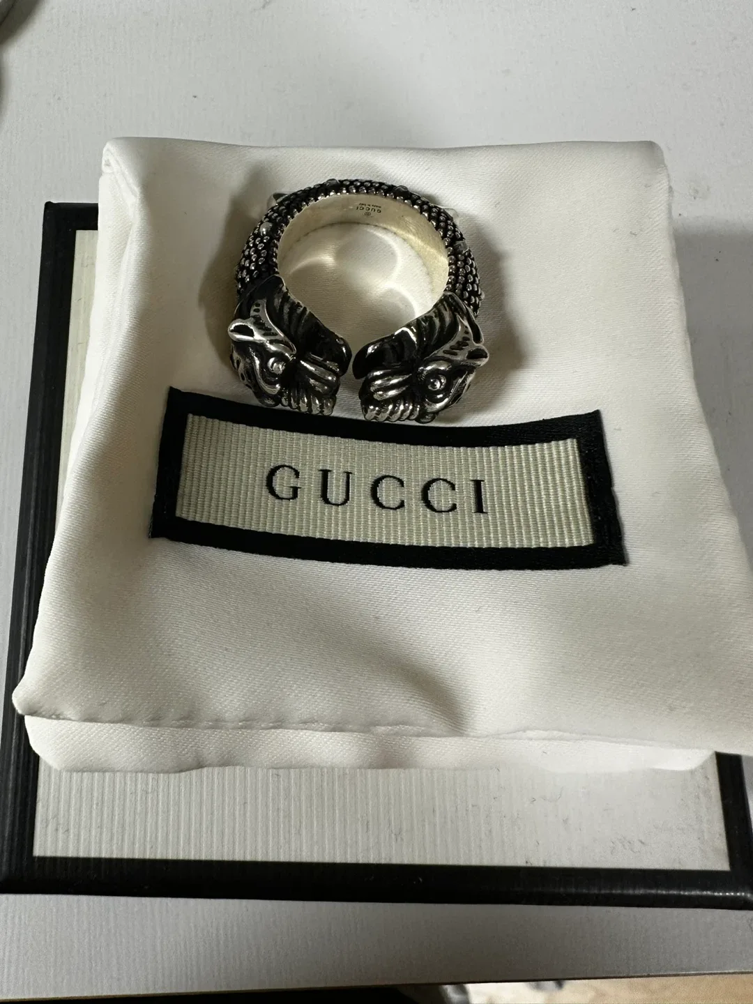 구찌 타이거 헤드 실버 반지 21호 중고