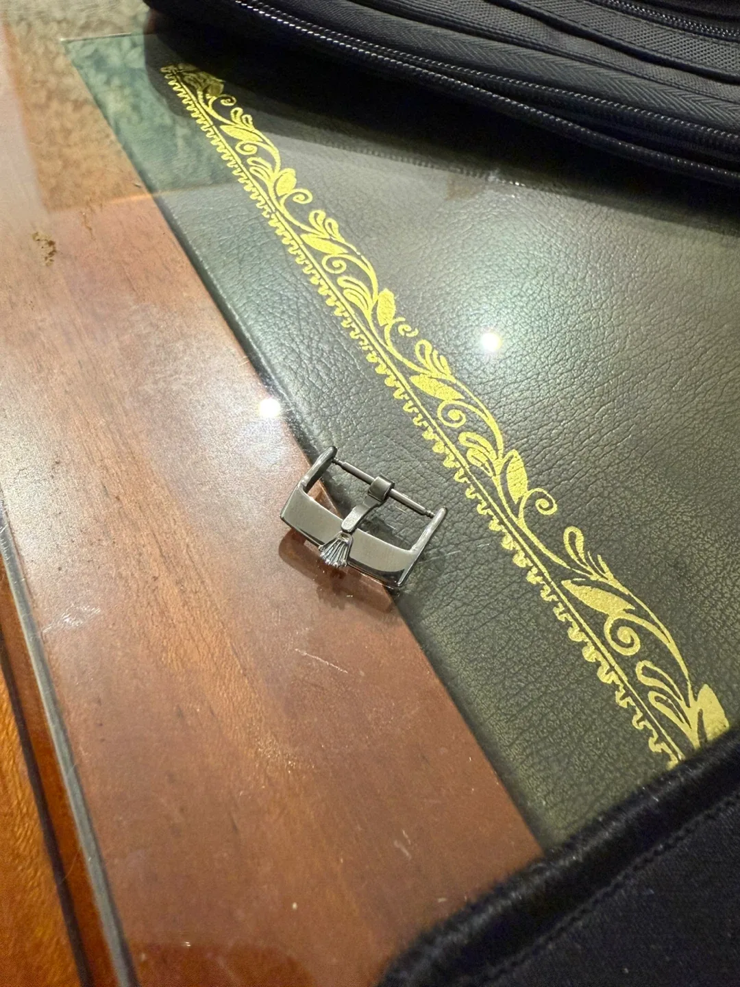 핀버클 18미리 새 상품