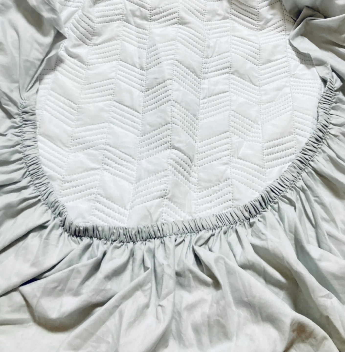 [중고] 싱글 그레이 누빔 매트리스커버