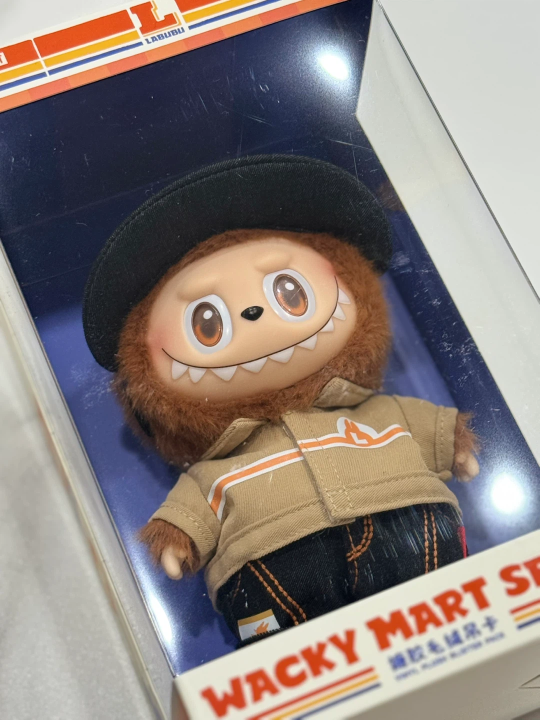 라부부 수상한편의점 팝업 한정 점장 인형 키링