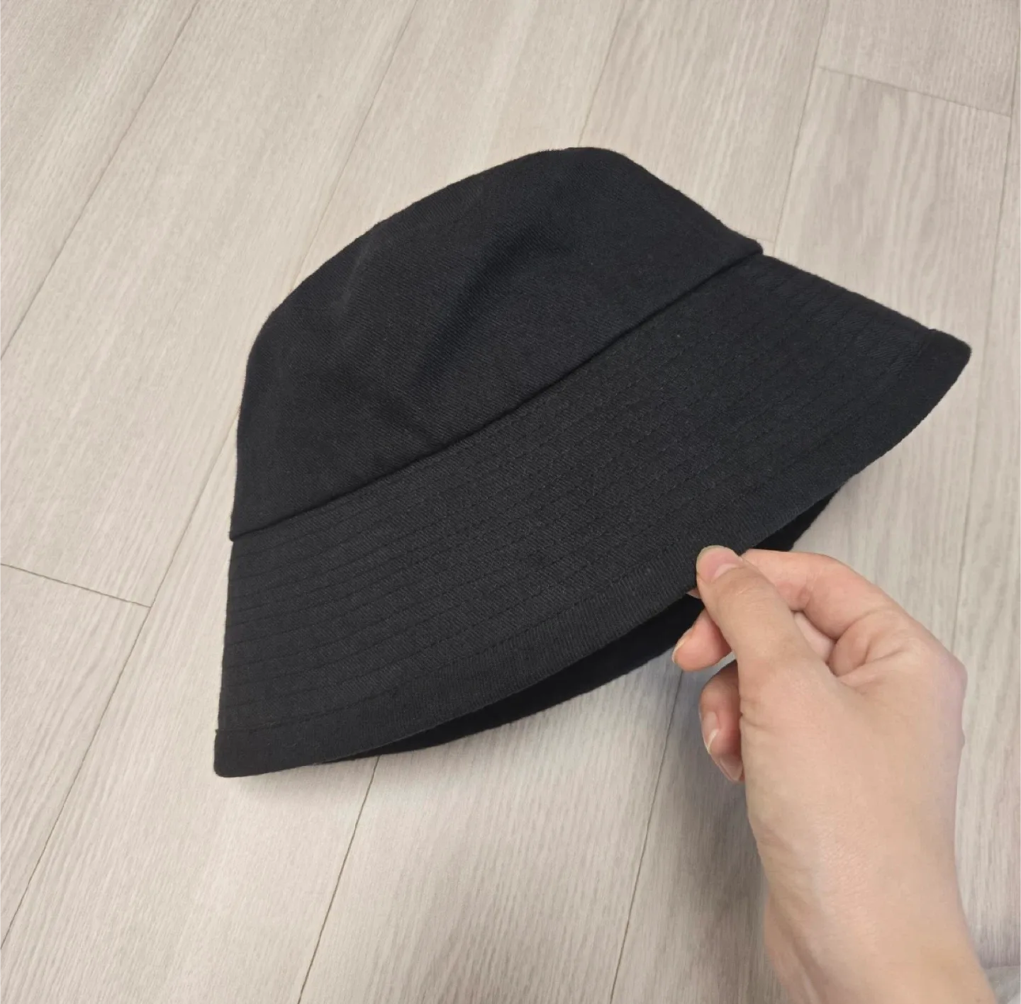 자주 JAJU 검정 버킷햇