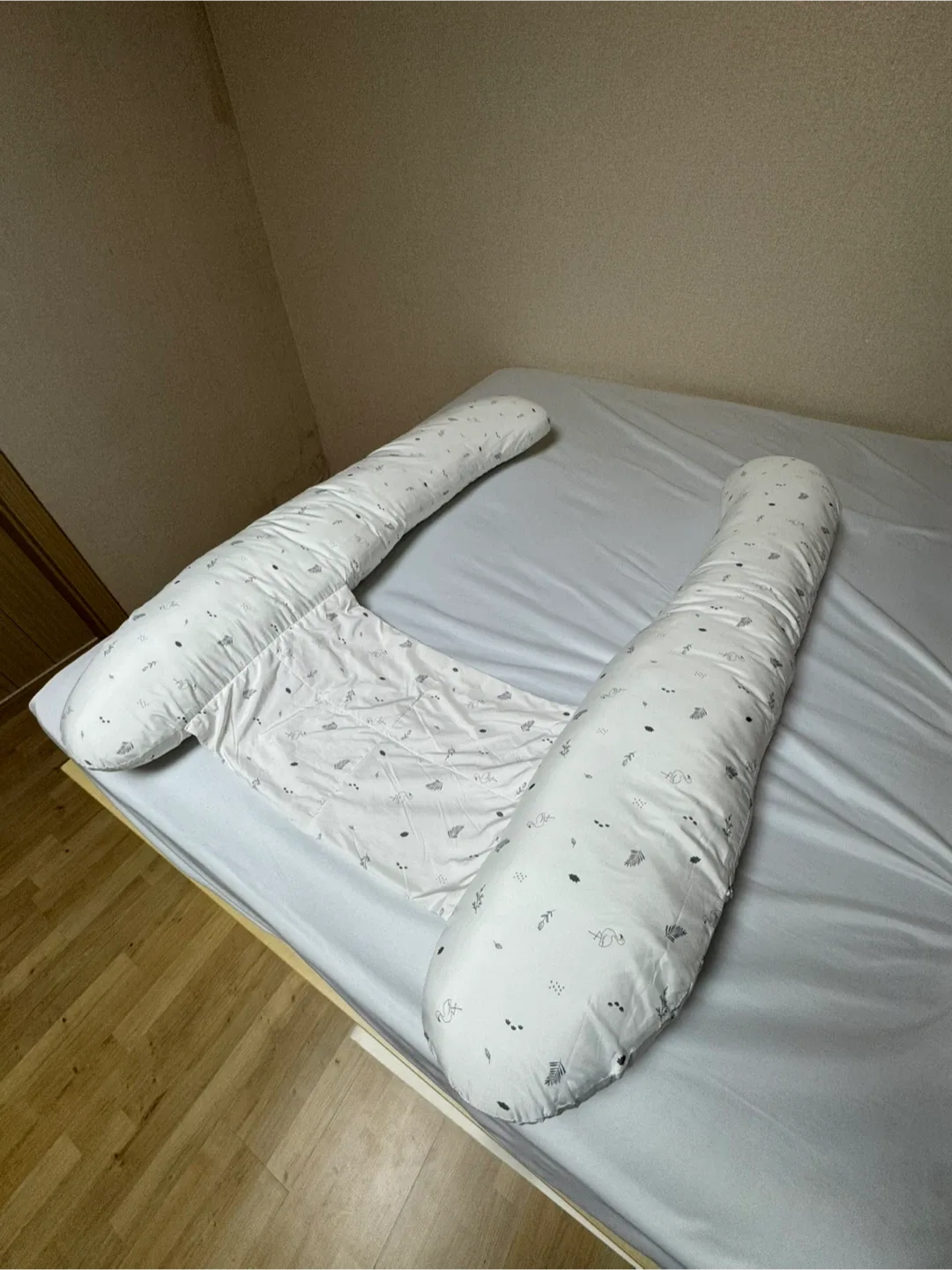 해피테일즈 임산부 바디필로우