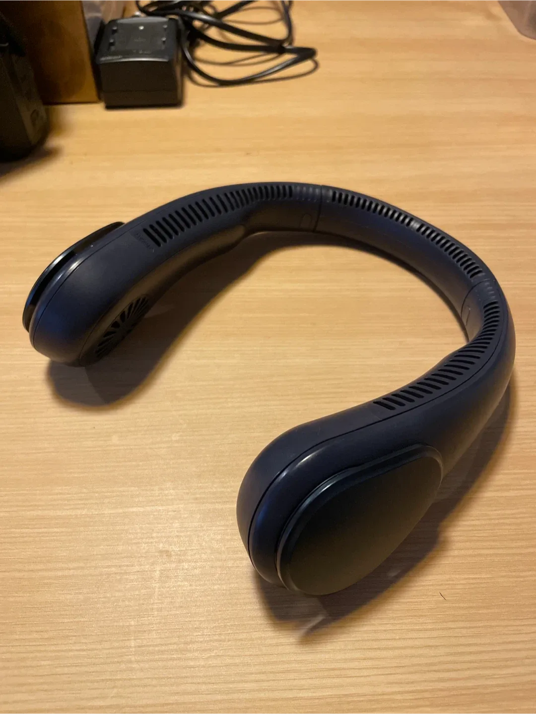 넥밴드형 휴대용 선풍기