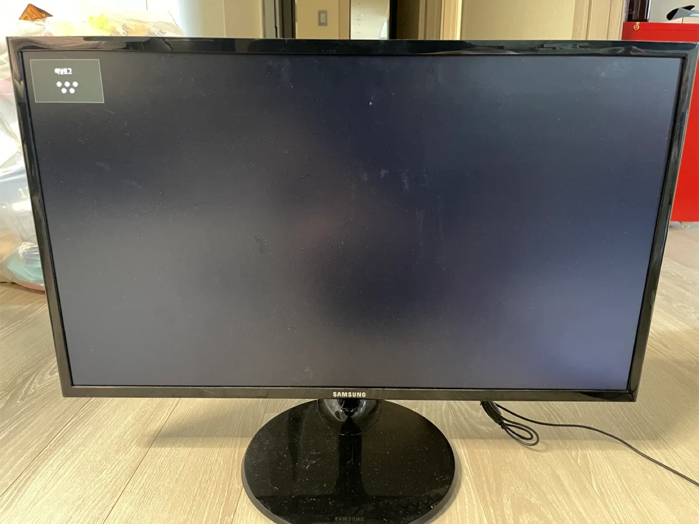 삼성 27인치 LED 모니터