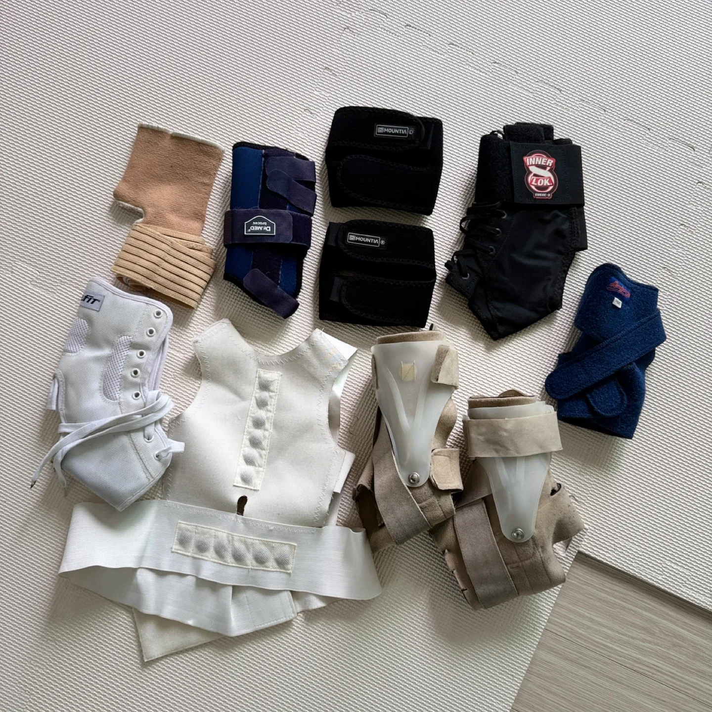 보호대 8종 일괄