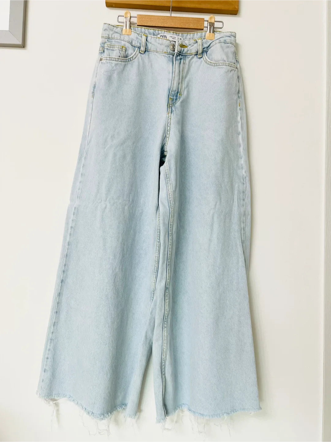 자라 팔라초 청바지 S(26) (중고)