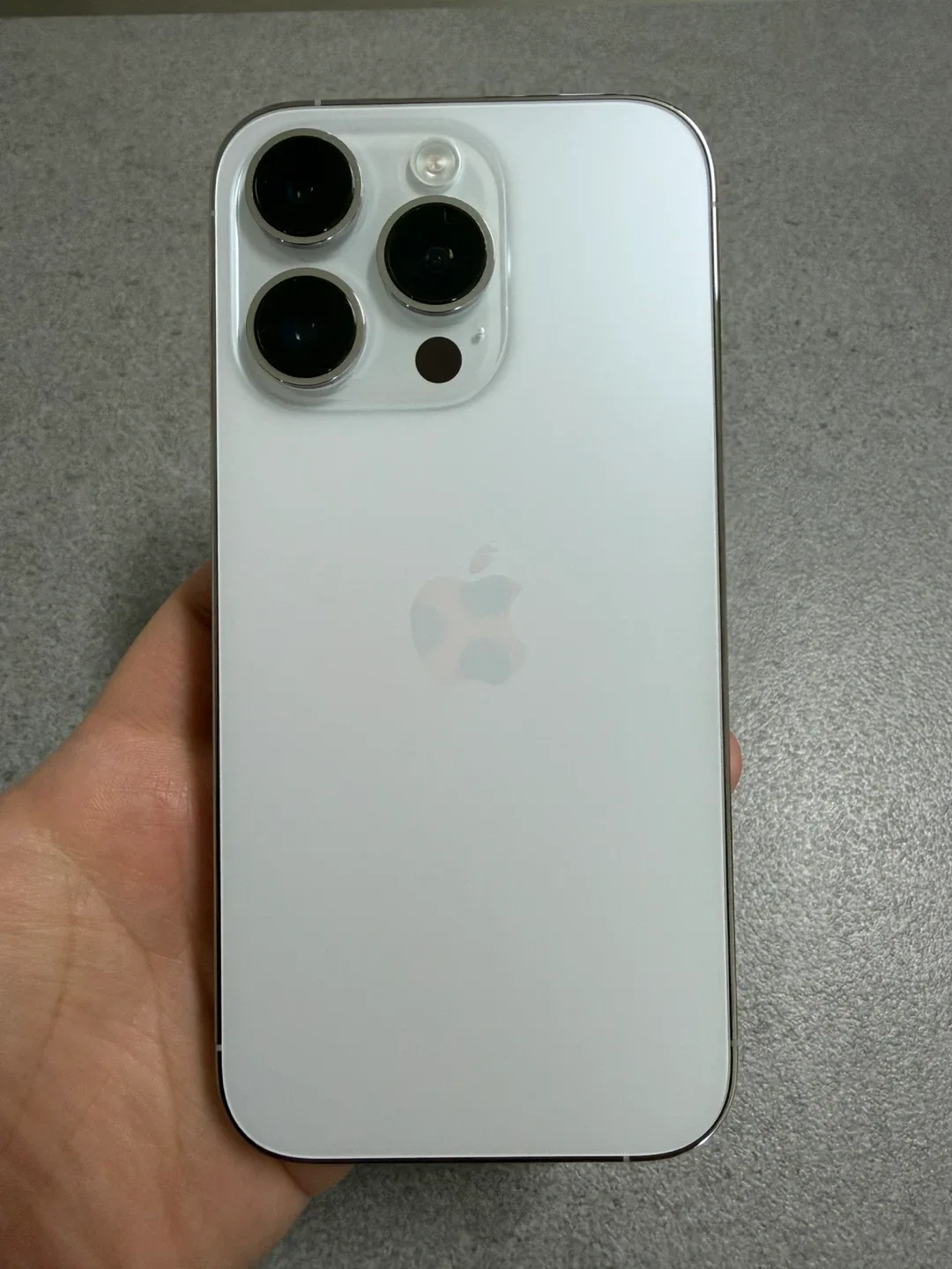 아이폰 14 Pro 실버 256GB