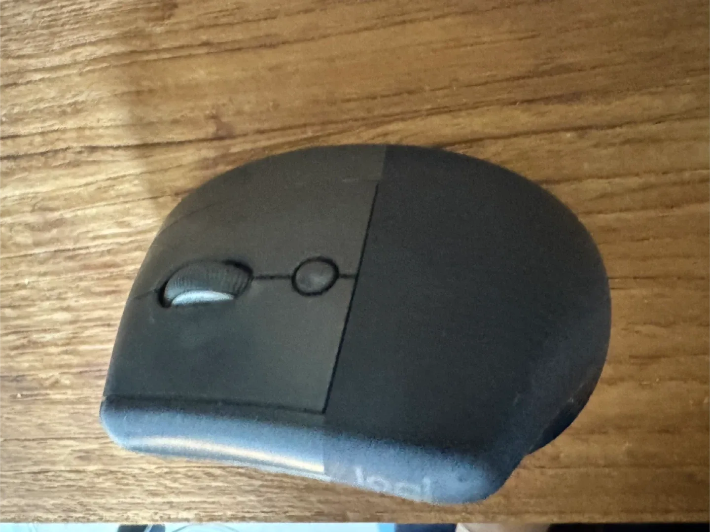 로지텍 버티컬 리프트 마우스 (클릭고장)