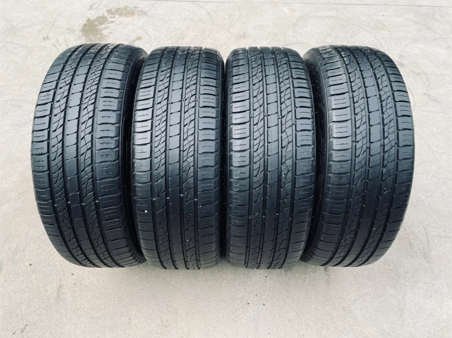 금호 크루젠 225 55 19 중고타이어 4짝