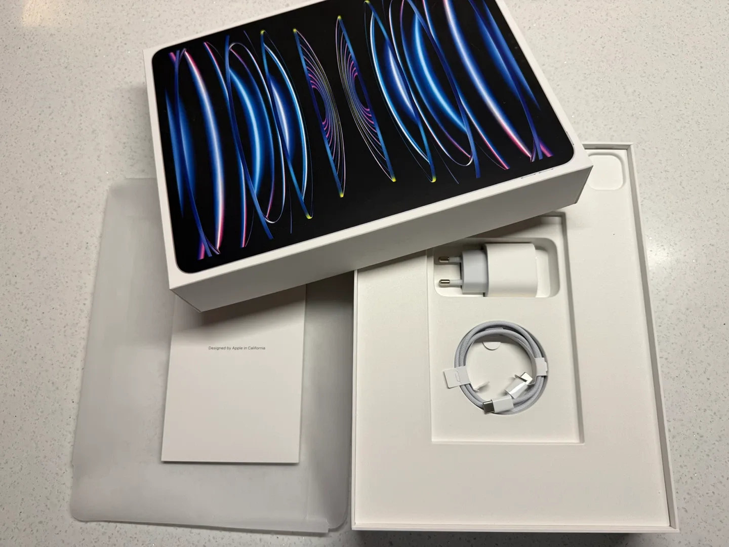 아이패드 프로 12.9 6세대 128g 셀룰러 팝니다