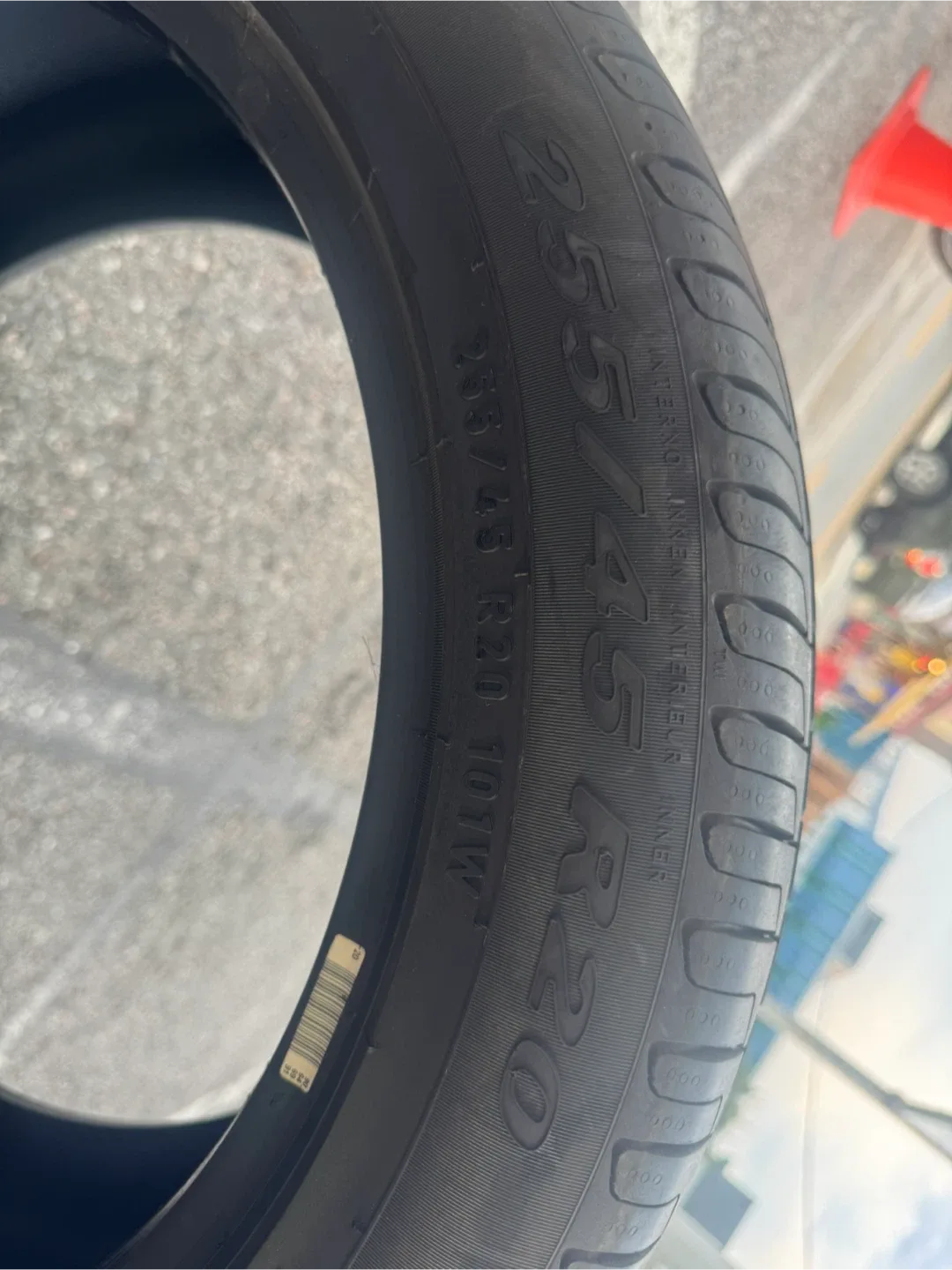 아우디 중고 타이어