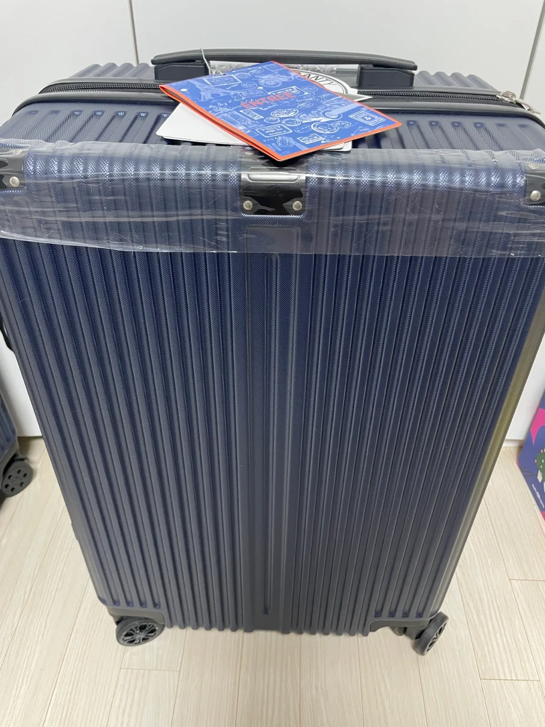 (새상품)앙뜨레 24인치 무소음 휠 캐리어