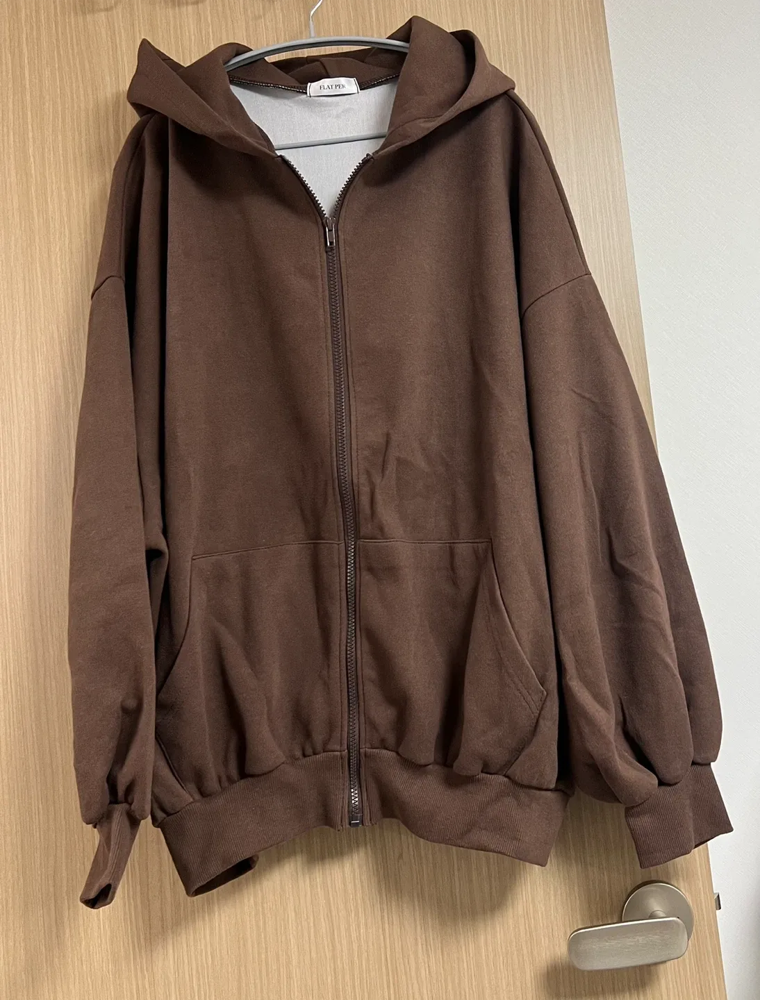 플랫퍼 합포 후드집업 새거42000구매