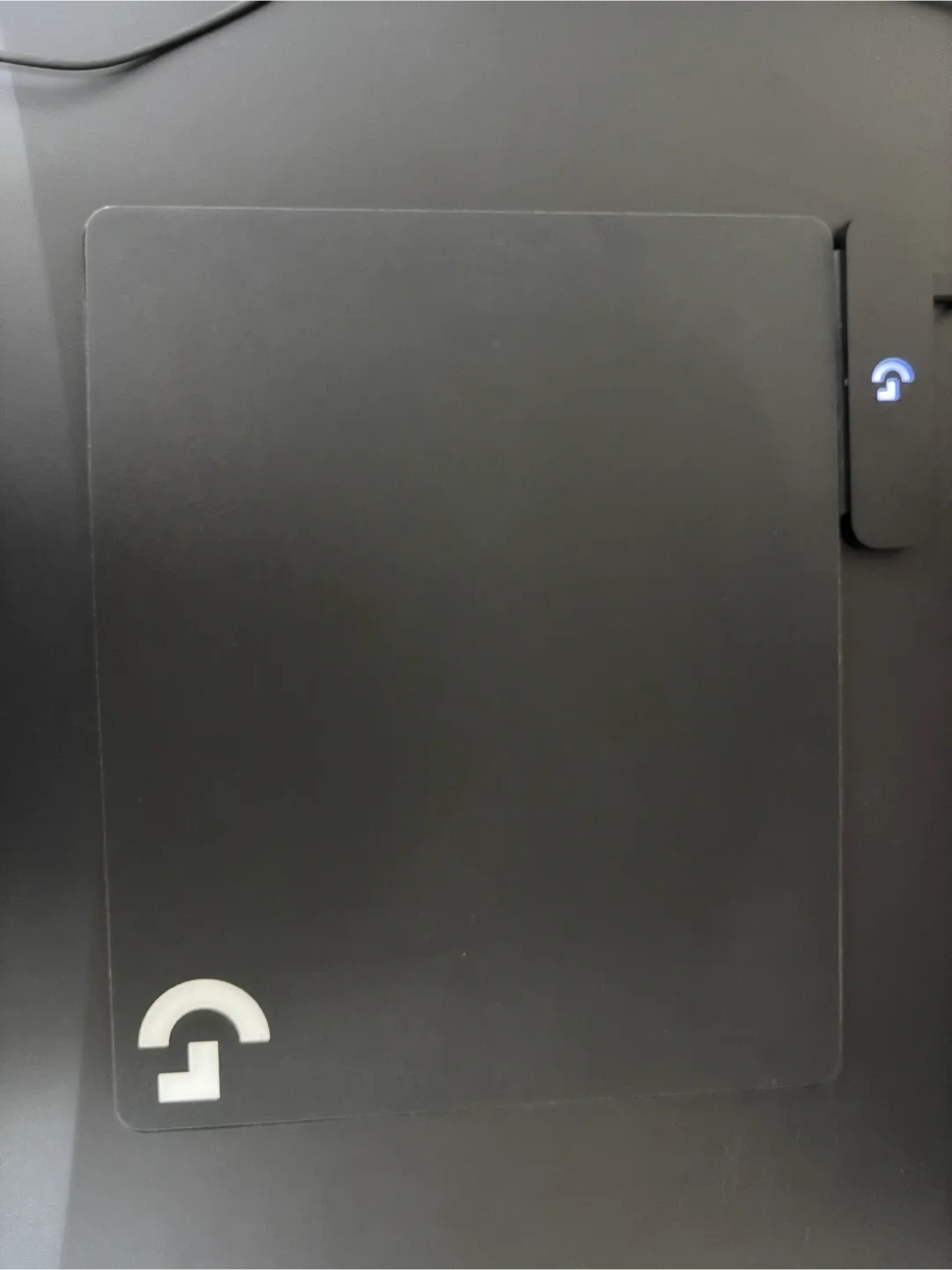 로지텍 POWERPLAY 마우스패드 75000원에 중고판매