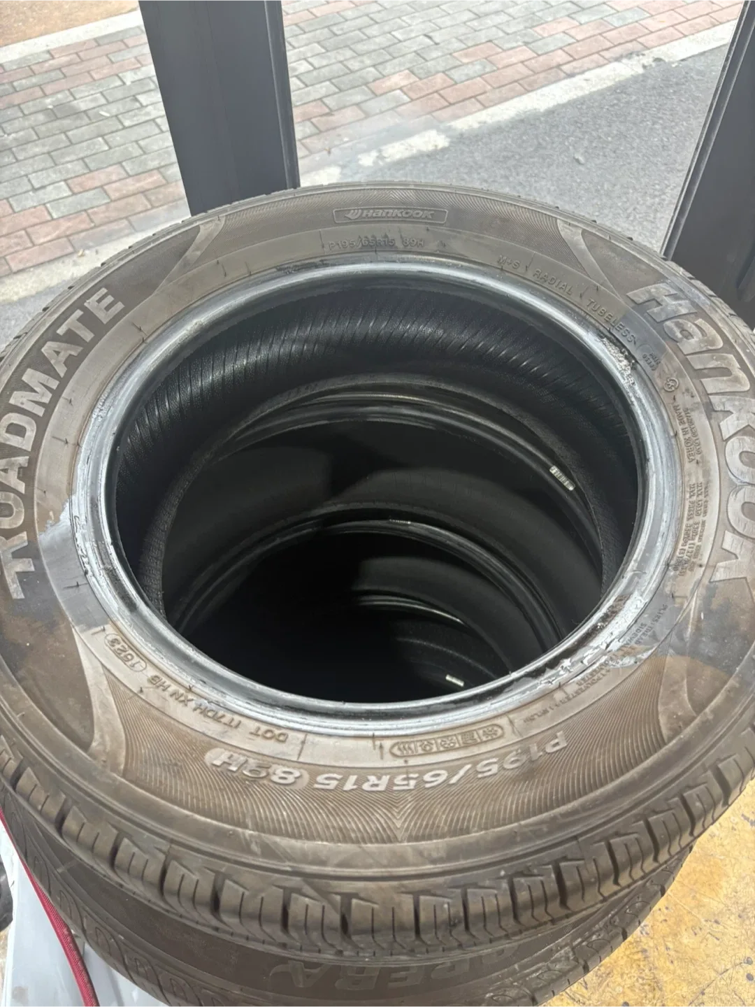 195.65.15 중고타이어 1짝(1개) 판매 합니다