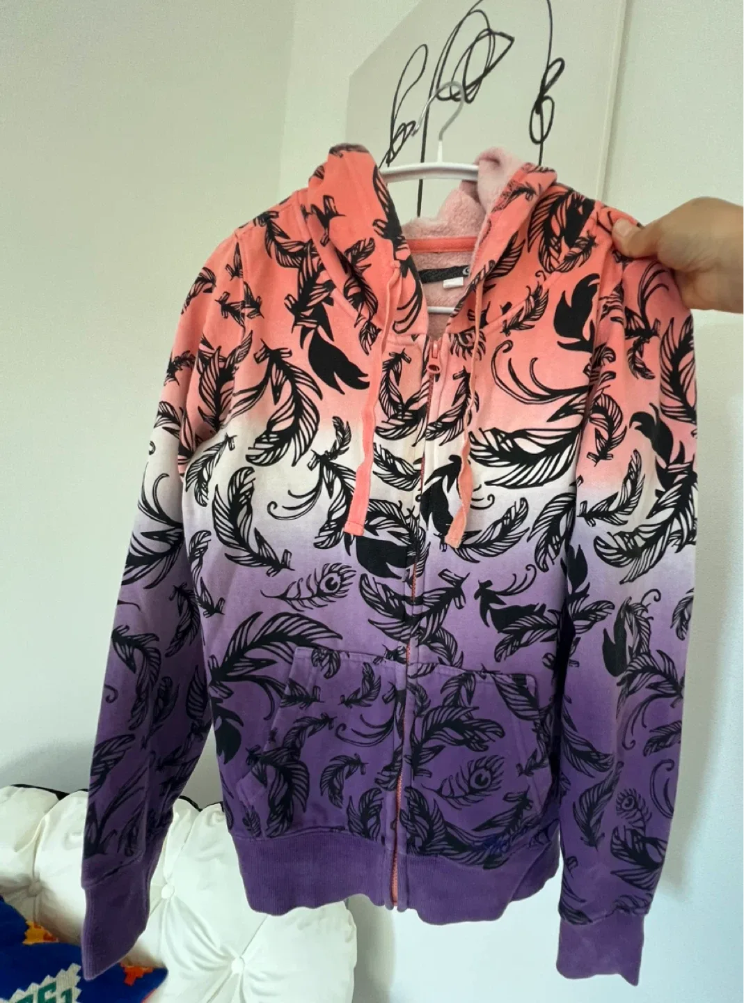 해외구매/ 정품/립컬후드티