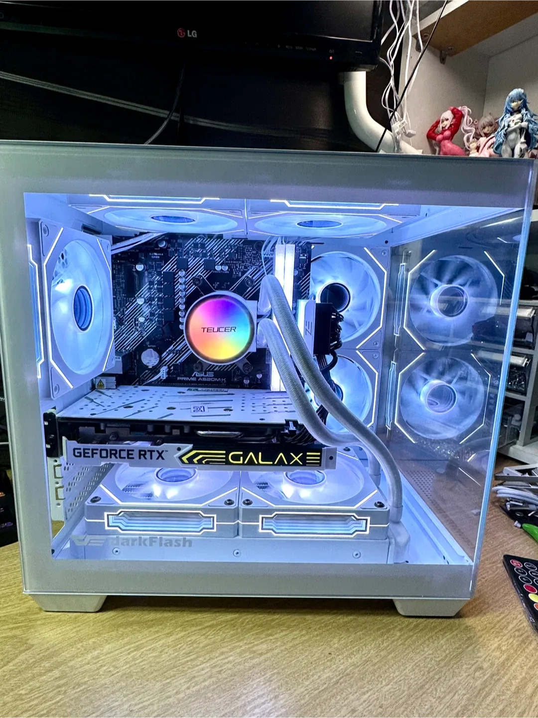 🚀데스크탑 PC 컴퓨터 팝니다.  게이밍·영상편집·화이트 튜닝 완성!✨