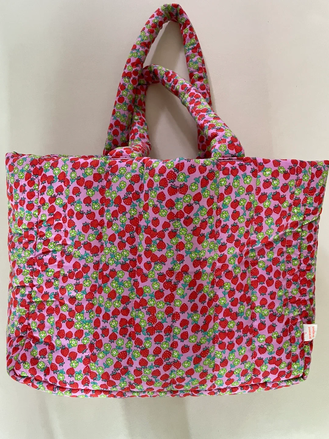 프레젠트프로젝트 프프백 프프 쿠션백 +파우치 스트로베리