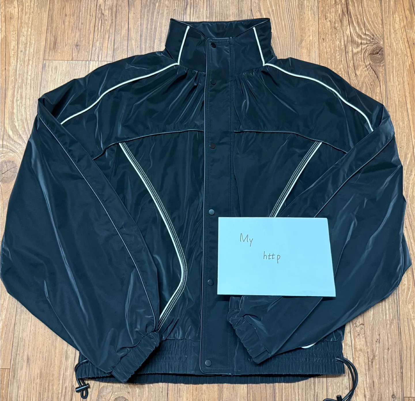 아더에러 반트 점퍼 느와르 A2 중고 제품 판매합니다