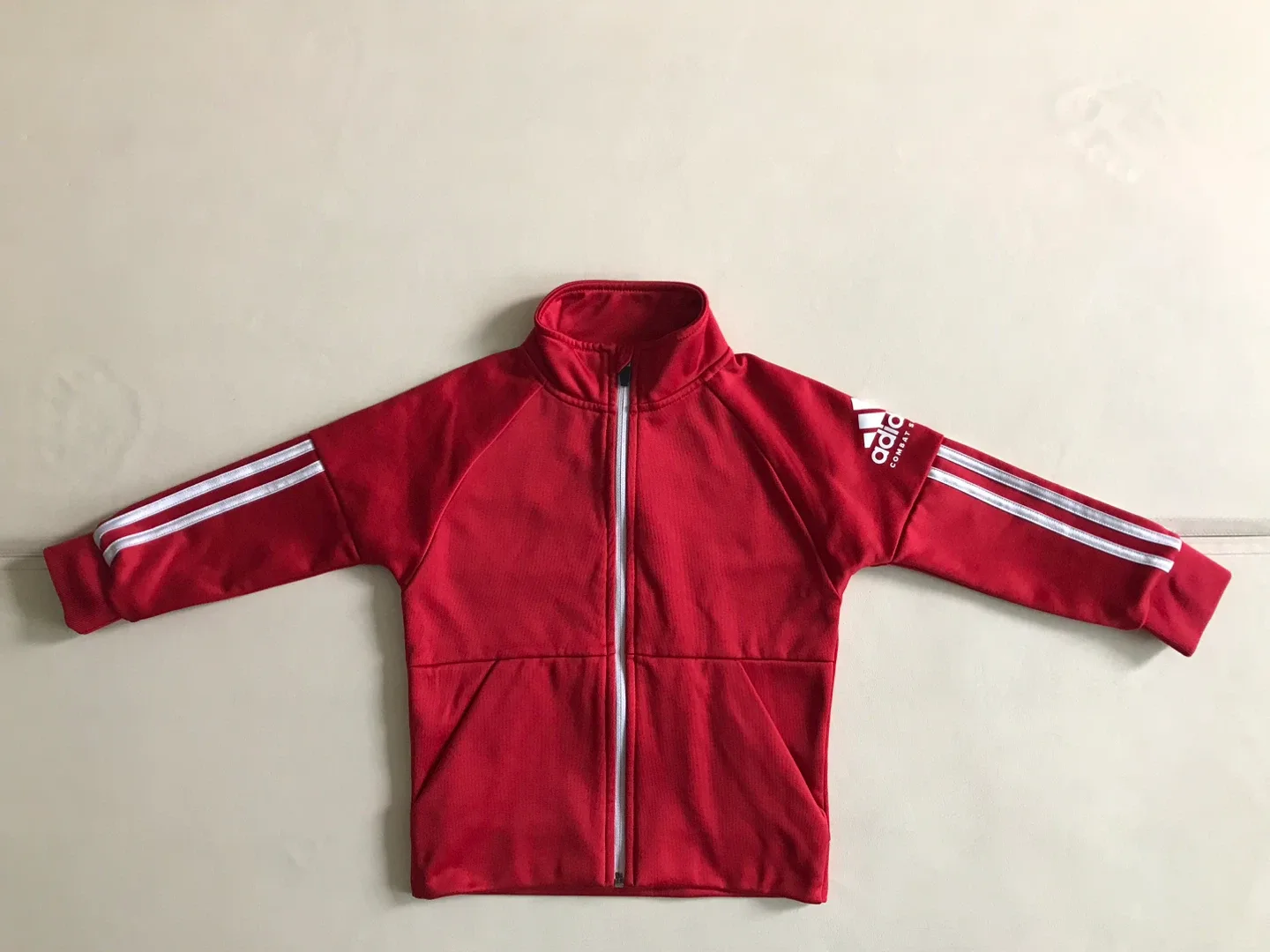 아디다스 아동용 집업 상의(약 기모)중고-100(크게 나옴)