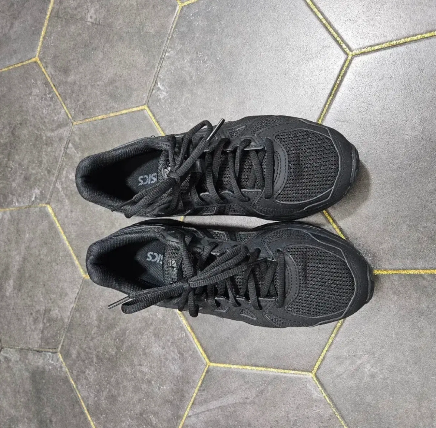 아식스 조그100T 올블랙 / 250