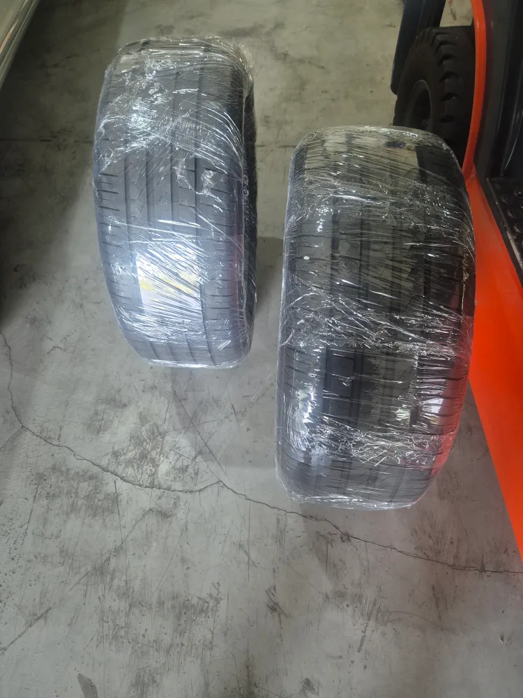 피렐리 신투라토 P7 실란트 중고타이어 2개 235 45 18