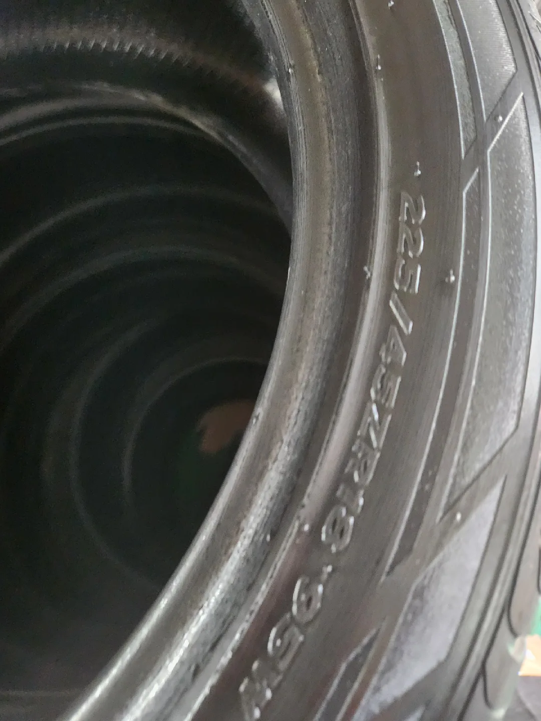 중고타이어 225 45 18 두본