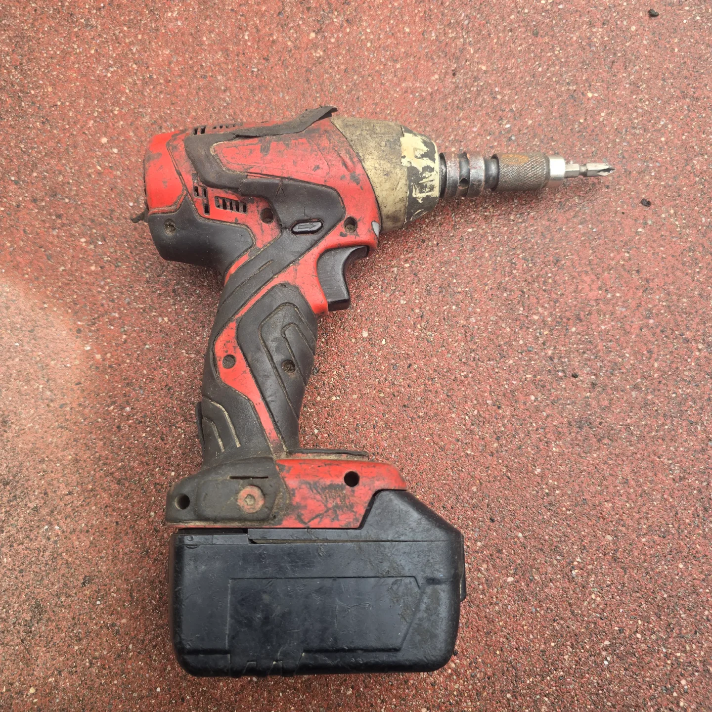 중고 임팩트 드라이버