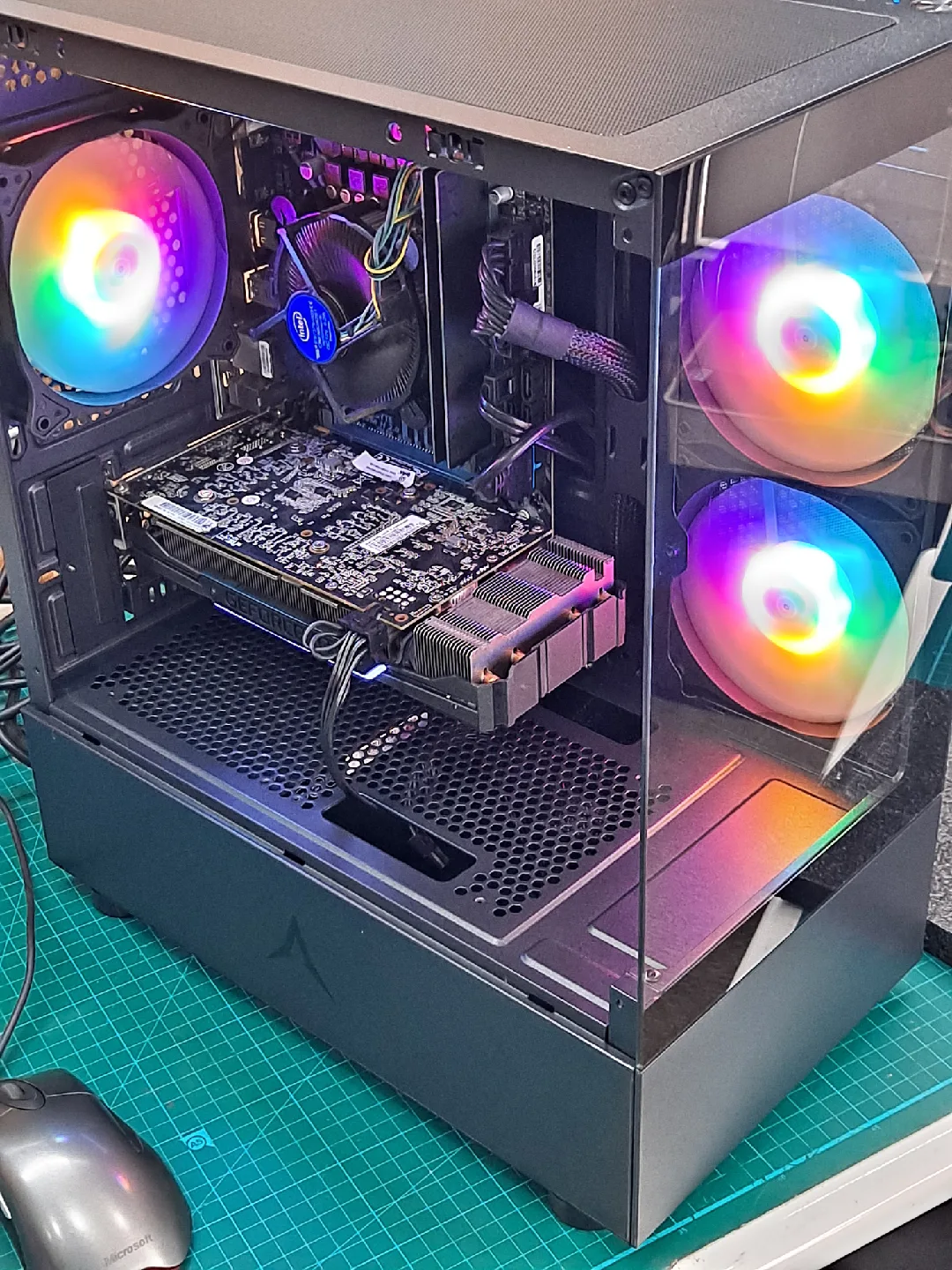 중고컴퓨터 팝니다. i5 9400F, 16G, RTX 2070 8G