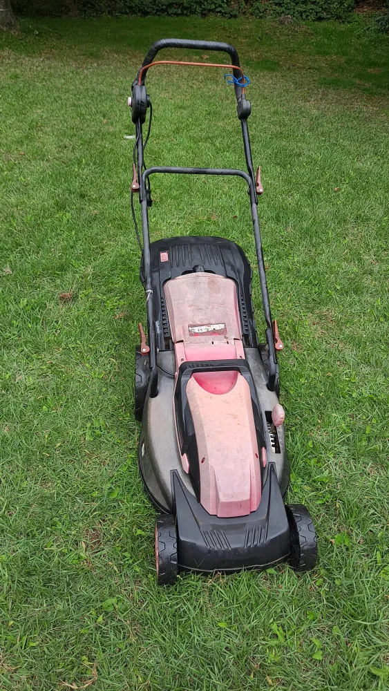 유선잔디깍기중고